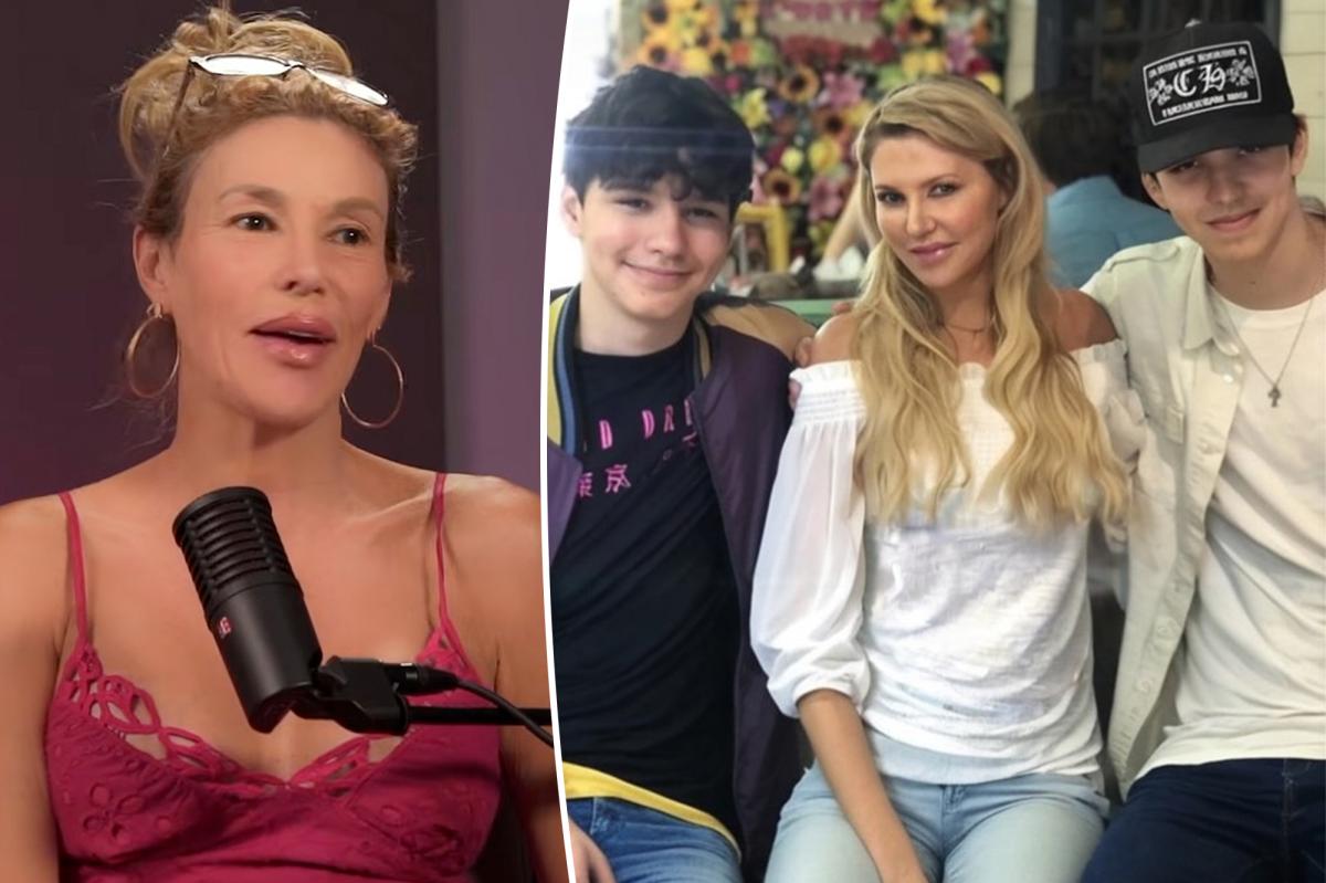 PageSix's tweet photo. Brandi Glanville calls out her ‘boring’ kids for never trying cocaine https://t.co/JuqsNBpORV https://t.co/SkOBsJcndR