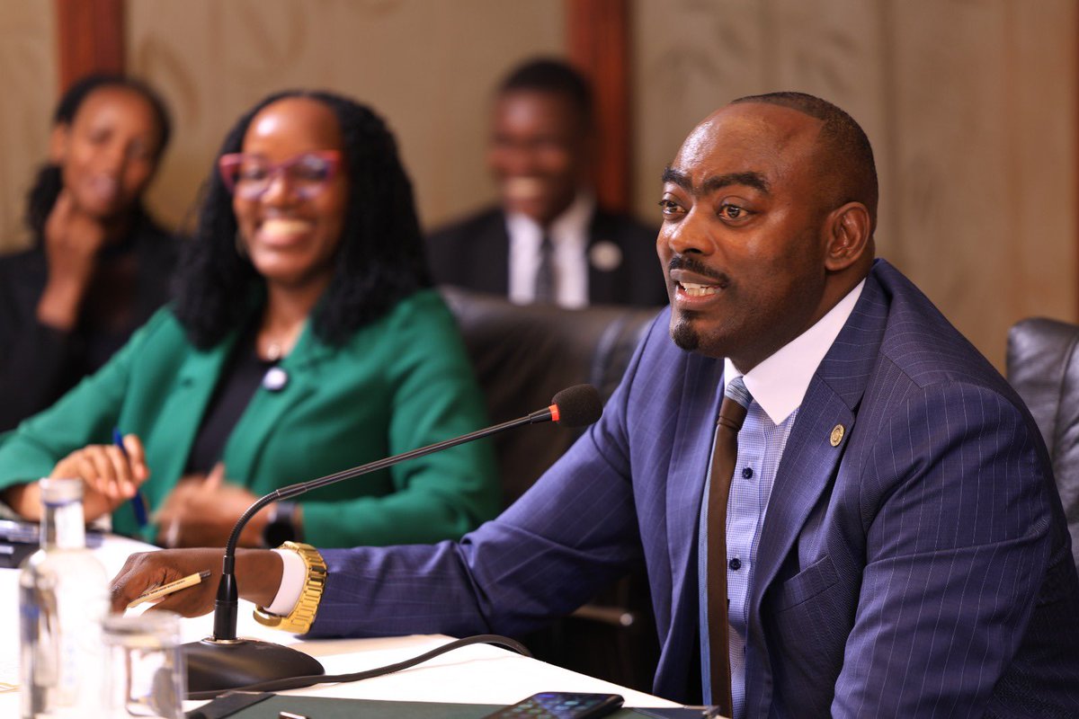 JSConversations's tweet photo. "Under the civil law system of the DRC, there is strict application of provisions. There must be something you read and apply with equal force in such a way that you leave no room for interpretation. When you are advising a client in DRC, you do not leave gaps. That is the fundamental difference from our common law system."

Hon. Mukasa Mbidde, Senior Advocate speaking  @elisonk