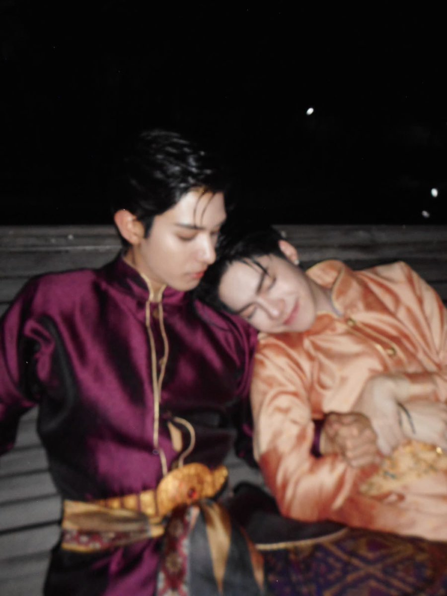 rainismellie's tweet photo. Boyfriend, Fiancé, Husband. 🩷 https://t.co/9uC7HMM5pd