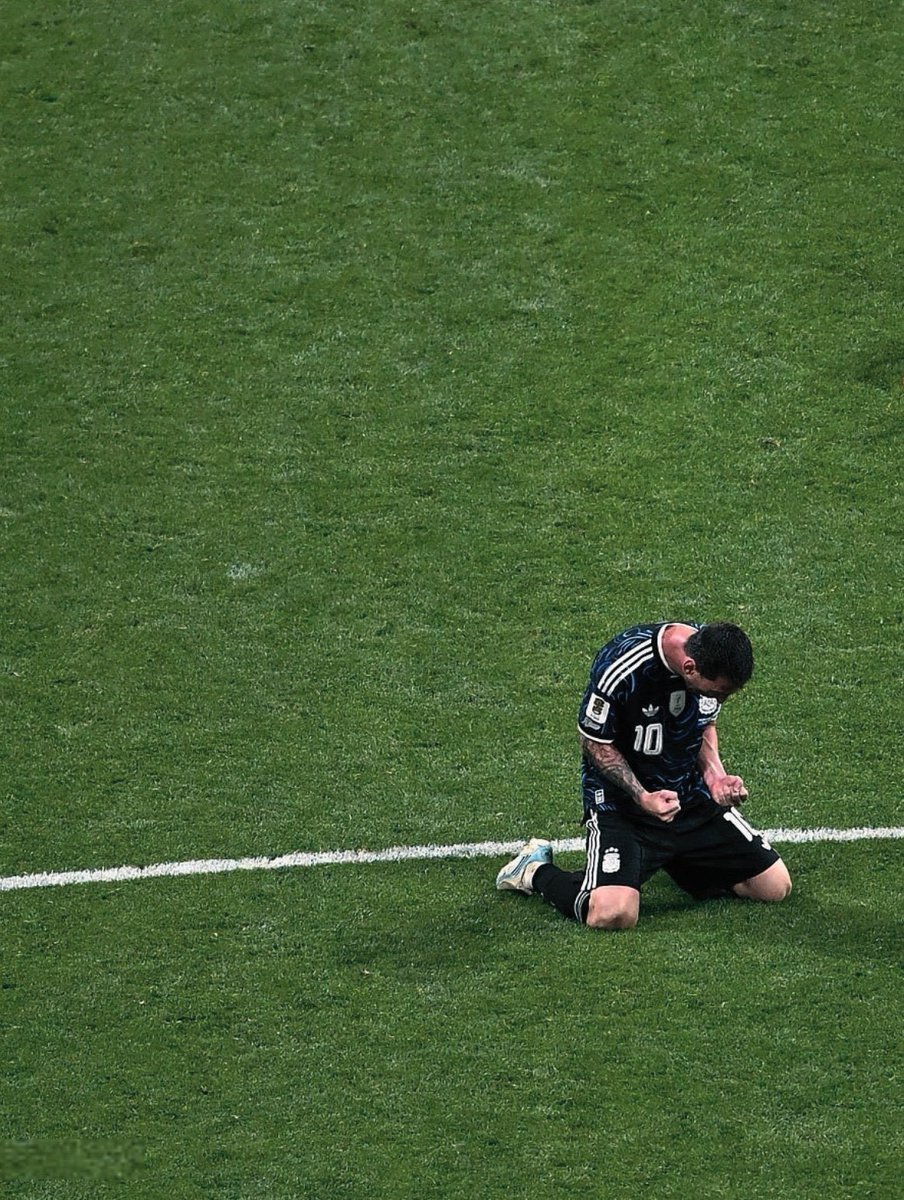 Messianico616's tweet photo. @MailSport LOS HICIMOS BIEN MIERDA INGLESES MARICONES https://t.co/F5qtXnbsRb
