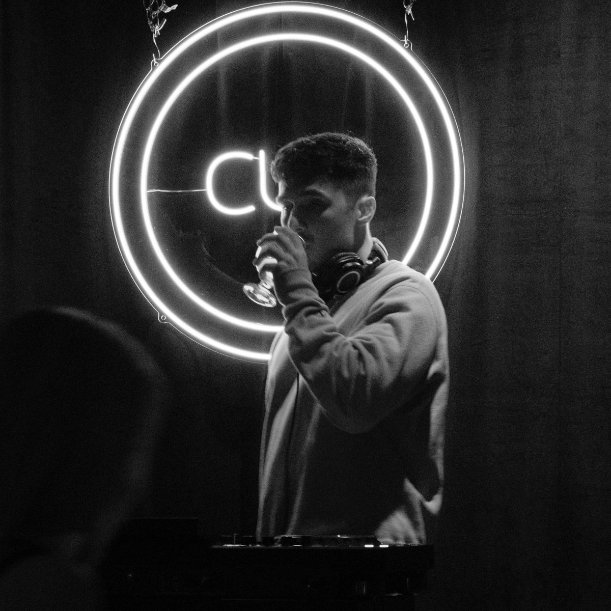 inrotationmusic's tweet photo. NEXT UP via #INROTATION // Maplo & Ben Thrasher - Can't Take This 🔥
Pre-Save Here: https://t.co/PBrbAsZC3e https://t.co/CLRnGMtfkW