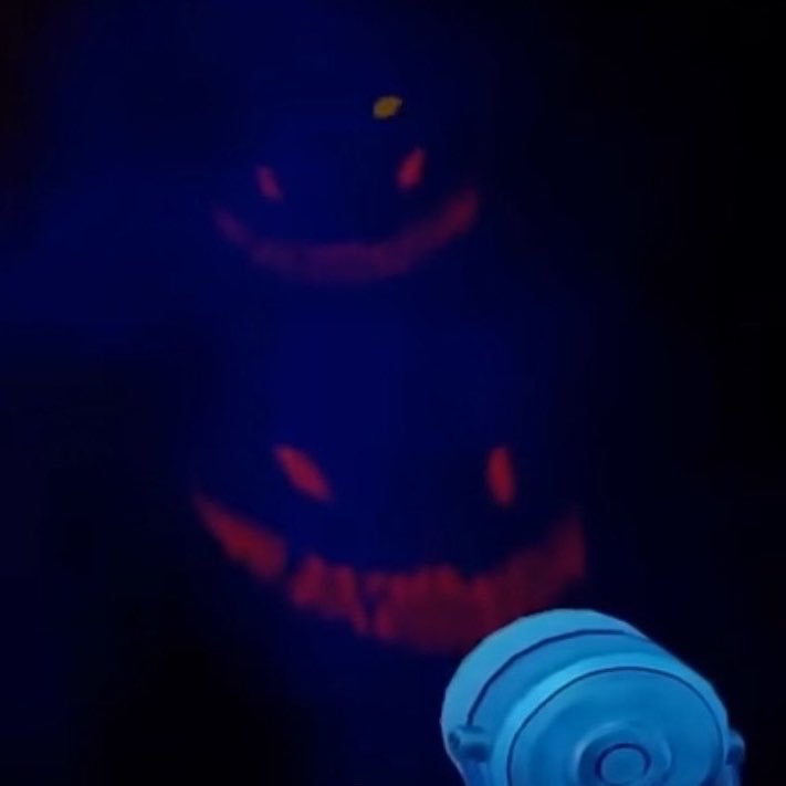 CallofMikels's tweet photo. NUEVO VÍDEO PROMOCIONAL DE HALLOWEEN MUESTRA UN ROSTRO MISTERIOSO 🔥

Un rostro similar también se vio en el evento en vivo Remix Finale. 

#Fortnite vía @SpushFNBR &amp; @YvetalLeaks &amp; @ShiinaBR https://t.co/YeHzmbgLMx