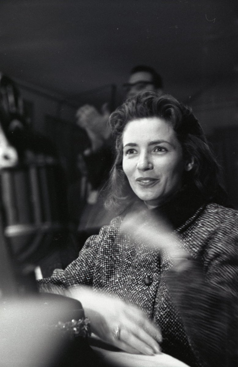 junecartermusic's tweet photo. On July 22, 1989, June was the first woman ever named Virginian of the Year by the VA Press Association
Photo credit: Don Hunstein https://t.co/qFfdtldM9E