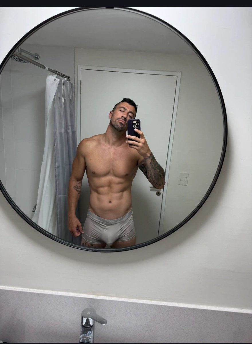 Nanovaschetto69's tweet photo. Que bien me siento hoy🔥 https://t.co/tk23rT8ifO