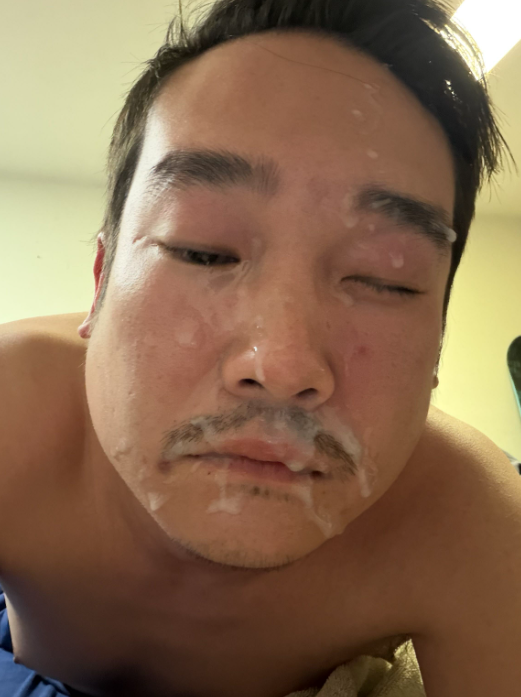 tinytjcums's tweet photo. oh man oh man
everyone loves a summer facial. 
especially tiny tj when its his own cum 

#findom https://t.co/hCYaQPlNit