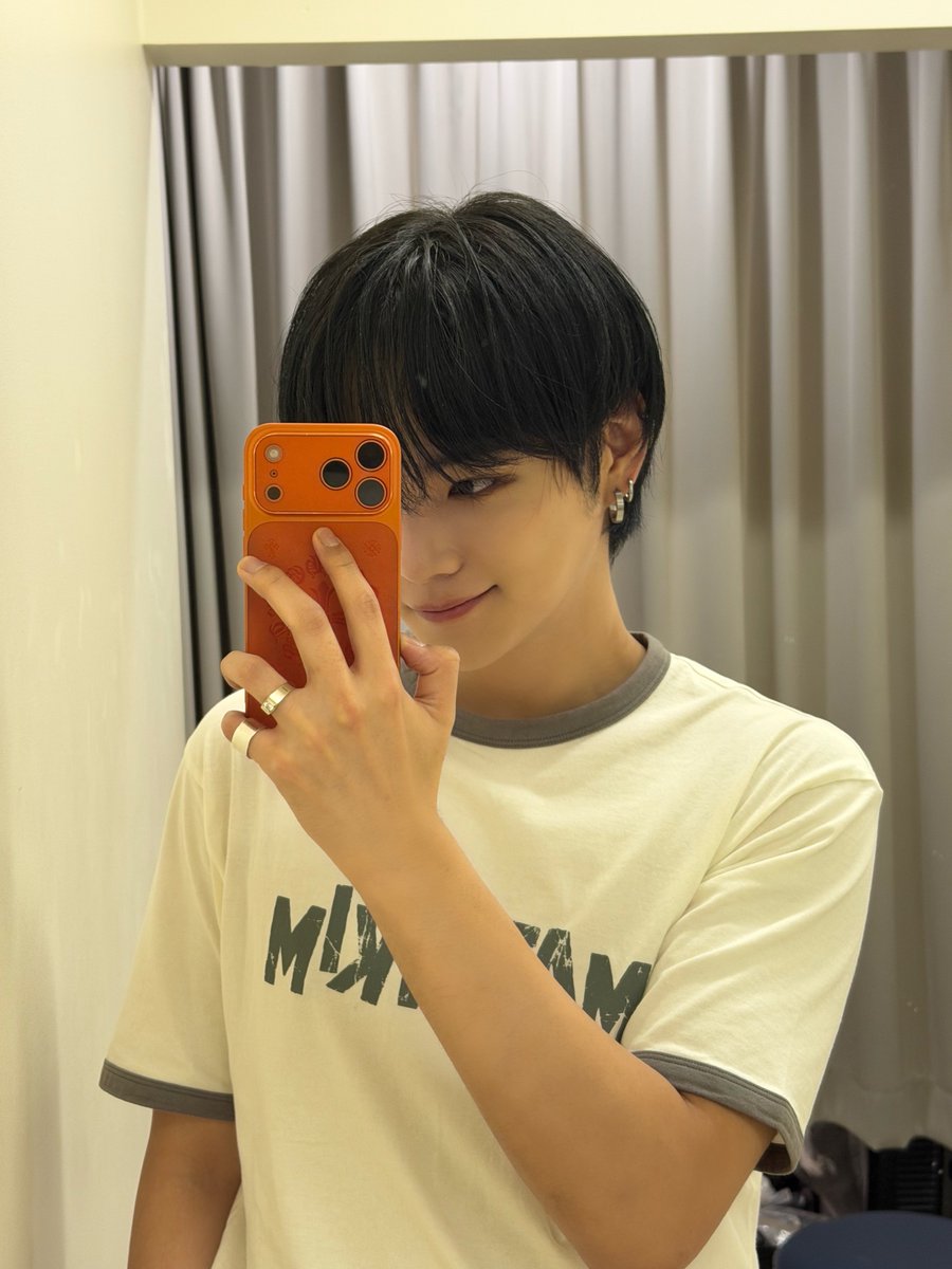 SiyunFr_Fan's tweet photo. 🐯• 21/07/26

☆Weverse☆: C'était amusant Tokyo 😁😁😁 à bientôt 🫶🥺

#앰퍼샌드원 #AMPERSANDONE
#윤시윤 #SIYUN

~🍥 https://t.co/zJaBZaPGZn