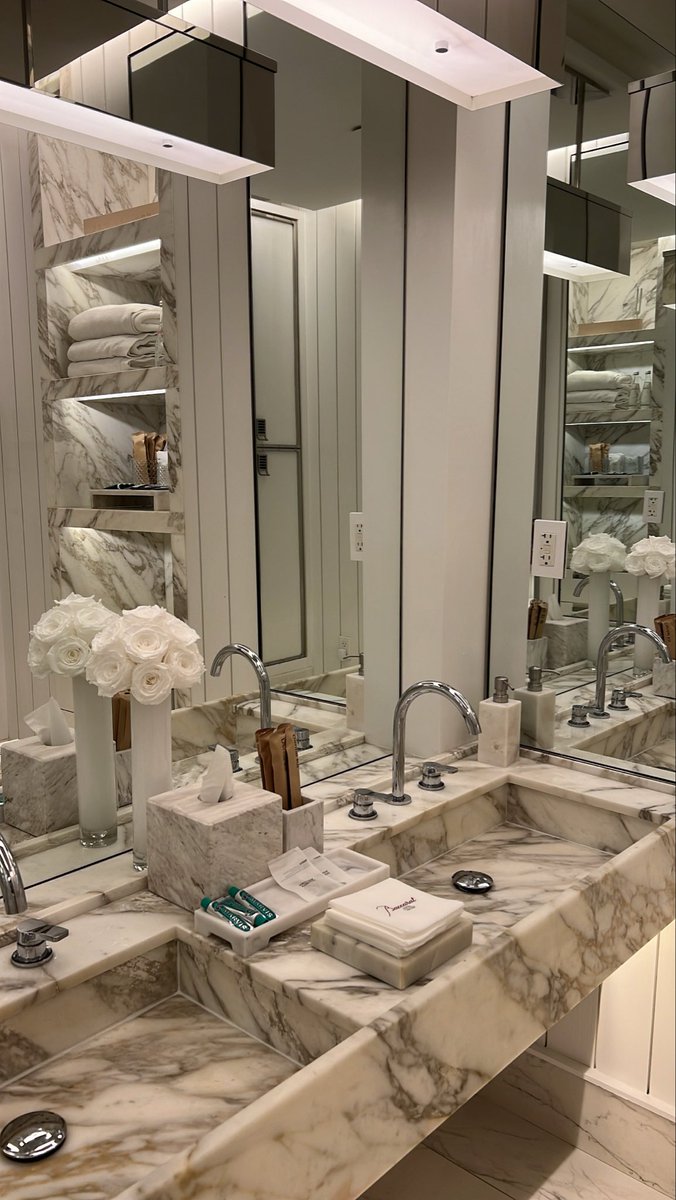 rachelg1__'s tweet photo. Spa day https://t.co/0bA1hHUrep
