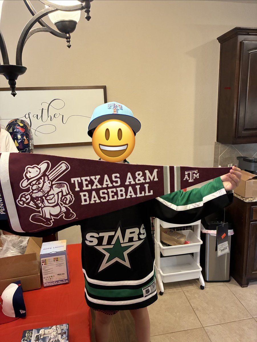 AndySiegs's tweet photo. @gmontgomerymd There’s always an upside… this birthday boy is beyond excited to see Braden tonight for the first time since he was at Olsen as a five year old! https://t.co/kzztrn8qRe