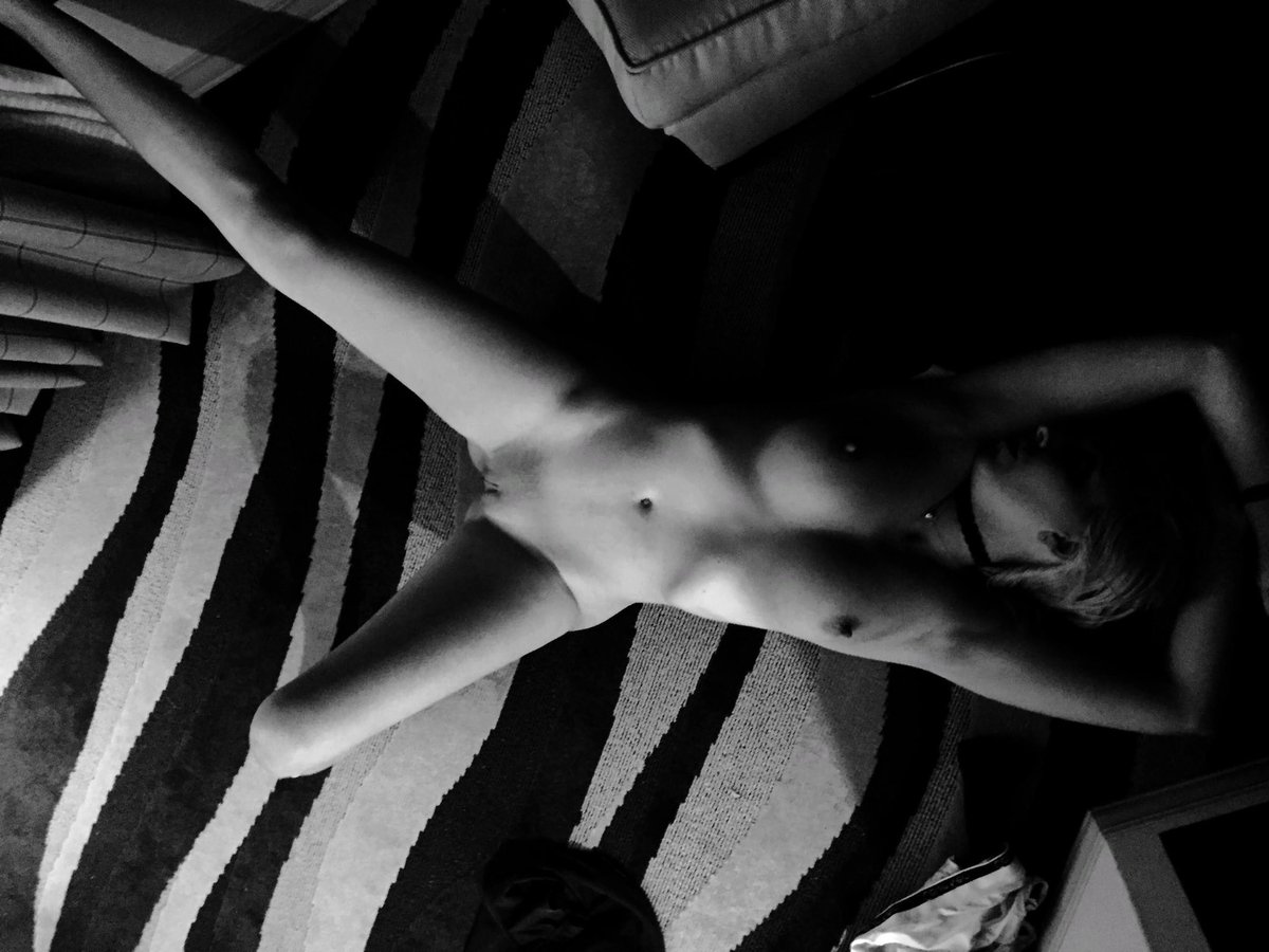 Undercoverotic's tweet photo. Just joined.  First post!  My name is @undercoverotic and I love making erotic art.
#eroticart #blackandwhite https://t.co/nd71dS5cIg