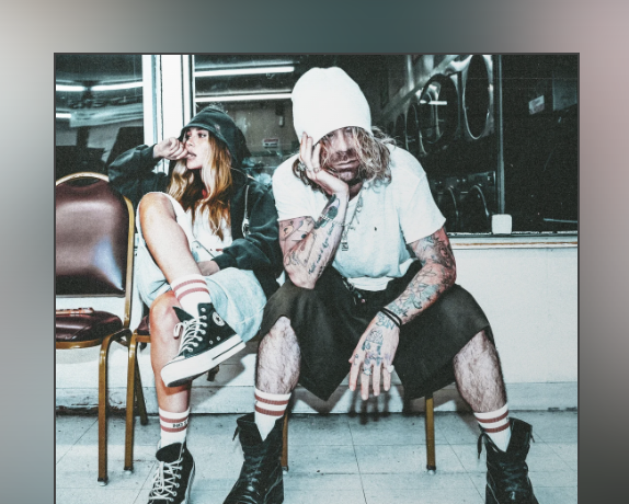 modsunbrasil's tweet photo. THEY GOT NOTHING ON YOU❤️ Ouvimos a nova música de @MODSUN "2am' e simplesmente está perfeita. Se ainda não fizeram o pré-save, agora é a hora.
O single será lançado amanhã, dia 23. WE ARE SO BACK!
#modsun #movie #2am https://t.co/tFvmYDsWMH