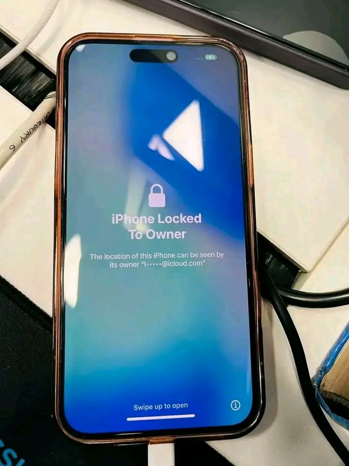 collary_kate's tweet photo. Remove iPhone locked to owner from any iphone using this method
iCloud unlock service✅

We can help you unlock any iPhone,iPad or Apple Watch that's 

Locked to Owner ( also called unlock iCloud Activation Lock ) 100%✅

iPhone 13 pro max ✅ disabled iCloud

Inbox👇
@Dickson1923 https://t.co/n6ZzihWcKj