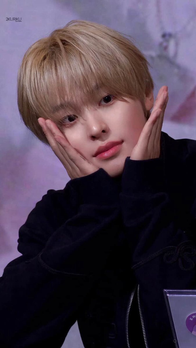 junseosbabymama's tweet photo. blonde riku in 5 https://t.co/4knnweYqze