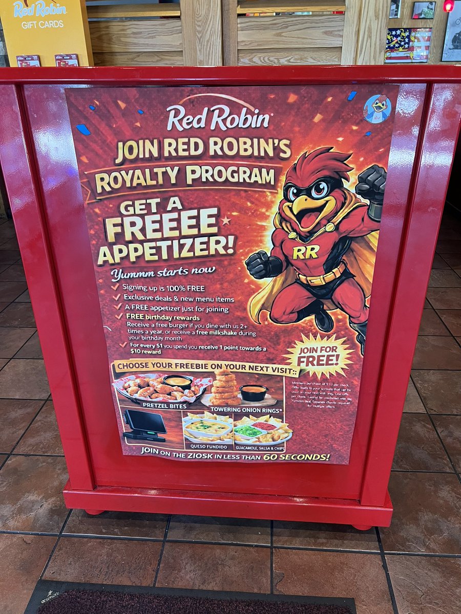 PKontwt's tweet photo. Big ass chain restaurant making shitty ai flyer https://t.co/36Jit2ambr
