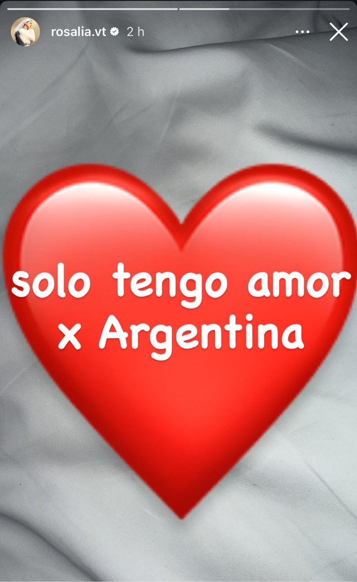 CBuburron's tweet photo. yo cuando me acuerdo que argentina nos dio a patito feo y a floricienta https://t.co/C99MTbSwOg