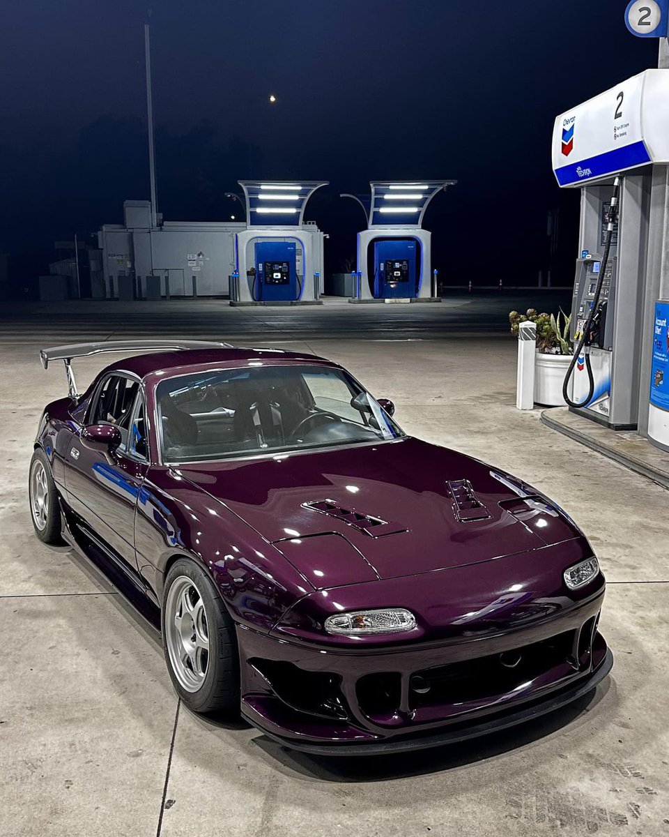 car_archvs's tweet photo. NA Miata track build #miata #eunosroadster #trackbuild https://t.co/6UNgxDph5X