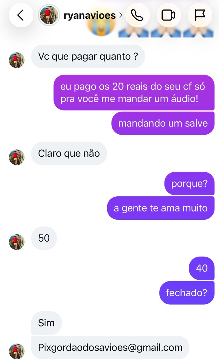 sozitas's tweet photo. gordao dos aviões cobrando 100 reais pra mandar um áudio pra fã 💔 https://t.co/rpvx7sbABm