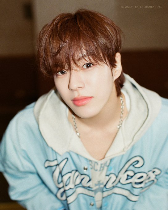 _Kpop_Stats_'s tweet photo. Happy 25th birthday to #YOONJAEHYUK of #TREASURE! https://t.co/yIJMpJhPR2