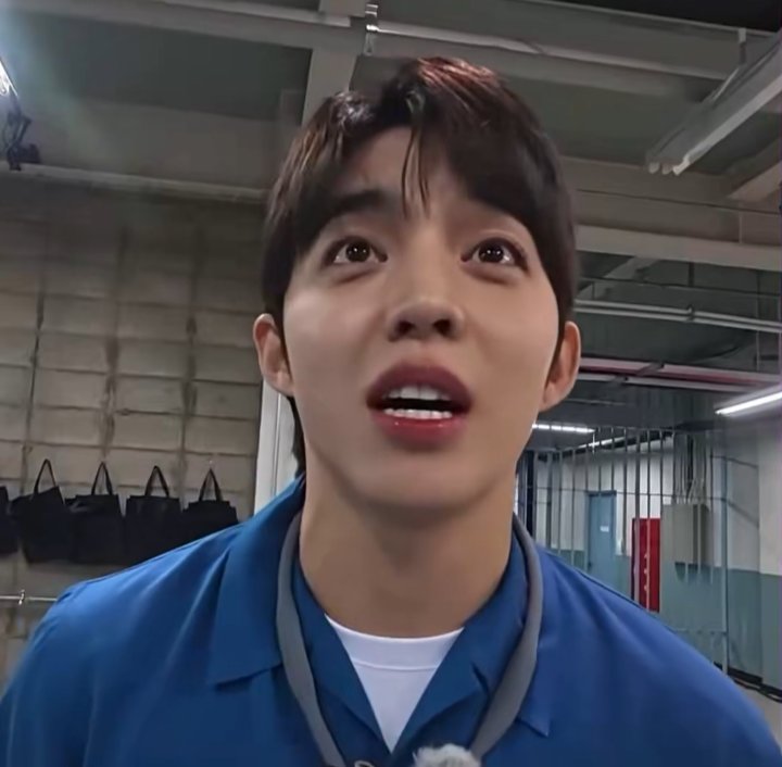 cheolhanglazer's tweet photo. They're so good at having eyes https://t.co/xFvhB3RGDN