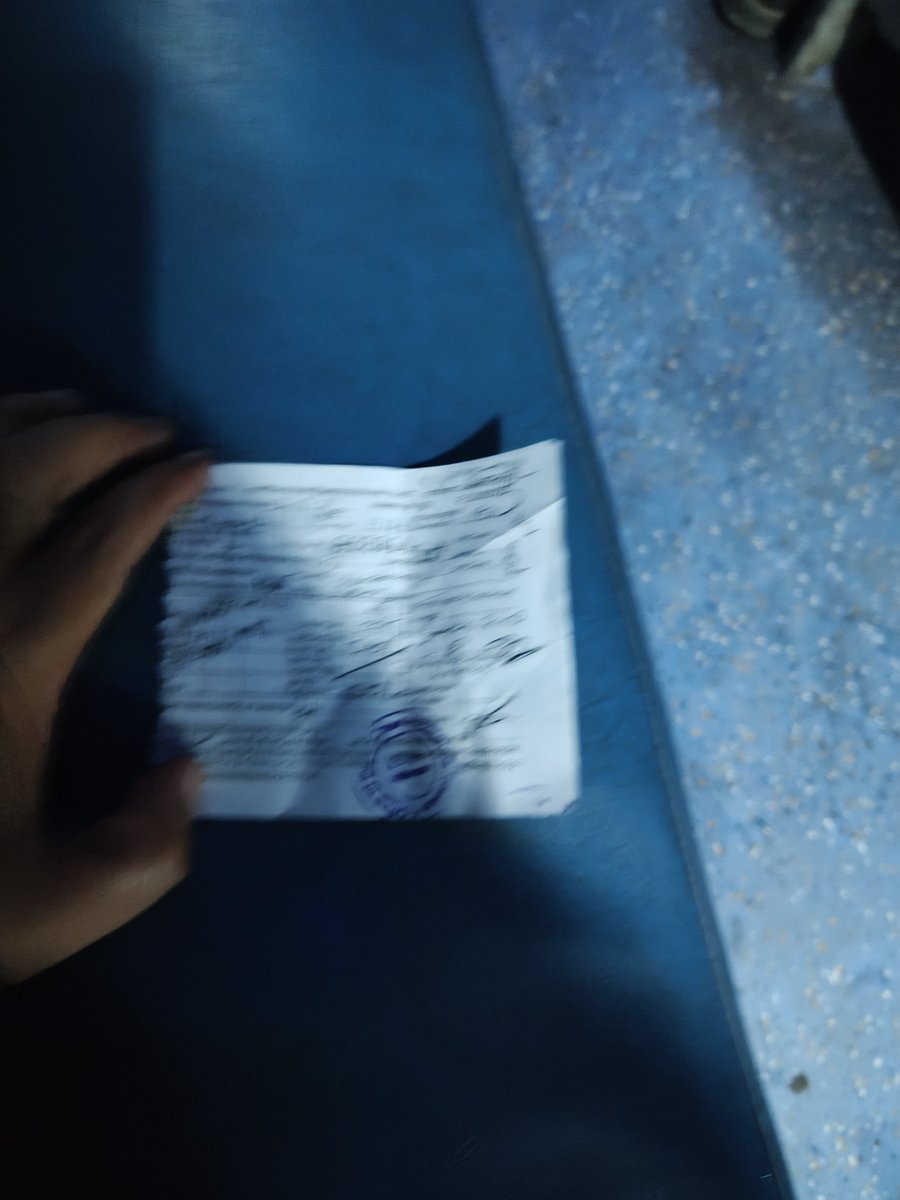 GhoshCeodesk's tweet photo. @MinisterRailway
@EasternRailway
@PMOIndia
@HMOIndia
I am in train frm Malda, Sealdha. Am in big trouble in dangerous situations sups to gt murder my family r involved to kill me along with TT, CRPF, Gundas etc continuos threatening me. Please help save me https://t.co/vxM89kWLcI