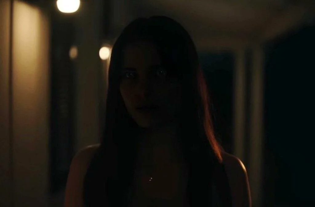 Ray_Debut's tweet photo. Just watched obsession and two things:

1. Great movie, super unsettling and great at giving that uneasy feeling.

2. As a shape-stealer myself, this thing is giving us a bad rap! Promise I'm not that crazy! https://t.co/2HzJQYOhdE