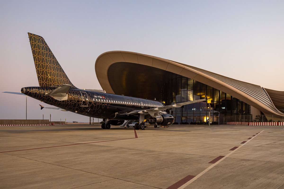 AGDarwish's tweet photo. خبر أسعدني: تطلق @BeondAirlines رحلات مباشرة إلى مطار @RSI_airport من لندن وباريس وميونخ وموسكو وزيورخ، إلى جانب رحلاتها من إيطاليا والمالديف ✈️.

5 مدن جديدة تفتح طريقها إلى وجهة @VisitRedSea .. فخري كبير بما تصنعه السعودية 🇸🇦. https://t.co/Hr572ICwT9