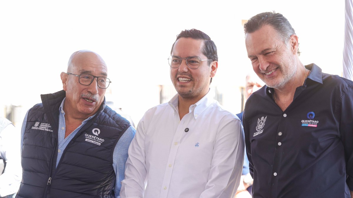 JosueGro's tweet photo. Hoy junto a nuestro gobernador @makugo, supervisé los trabajos de rehabilitación en avenida Candiles.

En este proyecto se intervendrán más de 7 kilómetros; con trabajos de fresado, pavimento, incorporación de topes y señalamientos. Con estas acciones beneficiamos a las familias de Corregidora para que puedan moverse y transitar por el municipio con seguridad. #APasoFirme