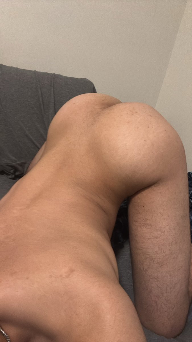 DefNotGoon's tweet photo. Someone come take this ass 
#mlm #gay #vers #ass #sex #hole https://t.co/cXApkkkMaY