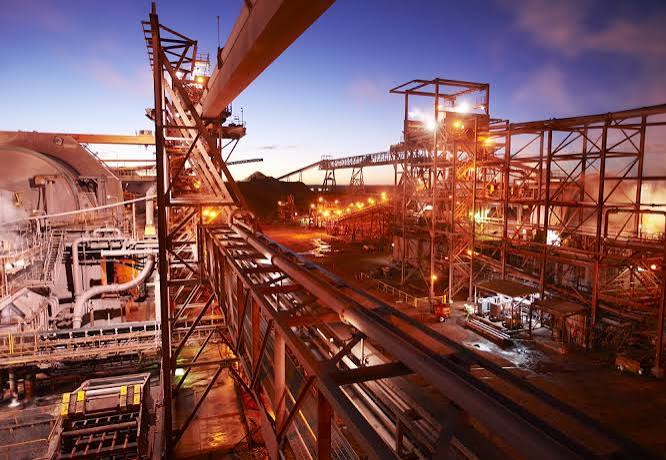 gbx_sam's tweet photo. The copper industry needs discoveries faster than ever, yet new mines still require 15-17 years to reach production. That timeline alone makes me think AI could become one of mining's biggest advantages.

NRED is building around 4.1M+ records 86 specialists

#WWENXT #momson $NVDA https://t.co/pwD923mvYb
