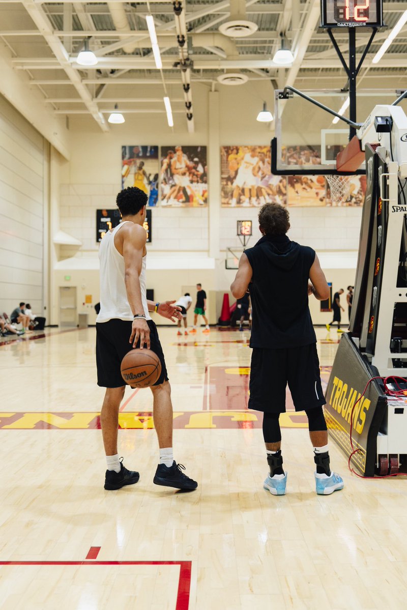 TheTraeYoung's tweet photo. Great Couple Days of Work😤🙏🏽 https://t.co/vMD5eUKXHW