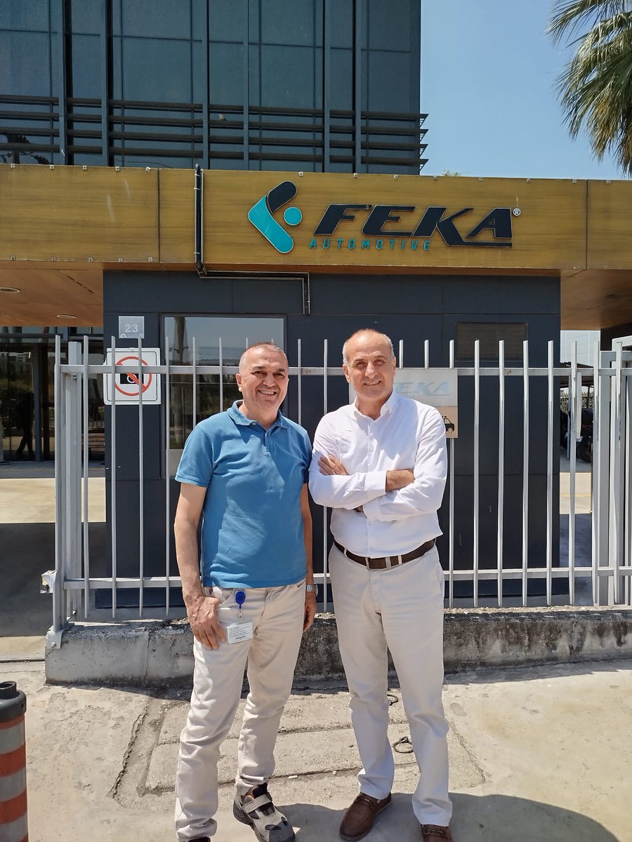 abakoglu's tweet photo. Feka Otomotiv'in Ar-Ge Departman Müdürü Erol Kocabıyık'a yakın alakaları için teşekkür ediyoruz.  Otomotiv sektörü  dikiz aynaları, aydınlatma sistemleri, sıvı tankları  ve montajlı trim parçaları üretimi ve ihracatı ile Bursa sanayiinde  dikkat çekmektedir.
@TCSanayi https://t.co/bpbKowT0F9