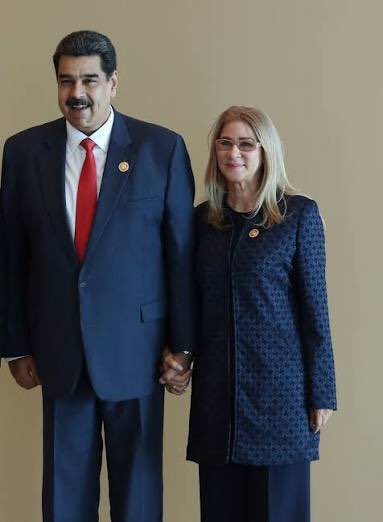 comogozoNY's tweet photo. Primero de Junio de 2027, es La fecha fijada por el juez Alvin Hellerstein, para iniciar del juicio de Nicolás Maduro y Cilia Flores en la Corte Federal Sur de #NuevaYork. https://t.co/Mj7rS3ZF7b