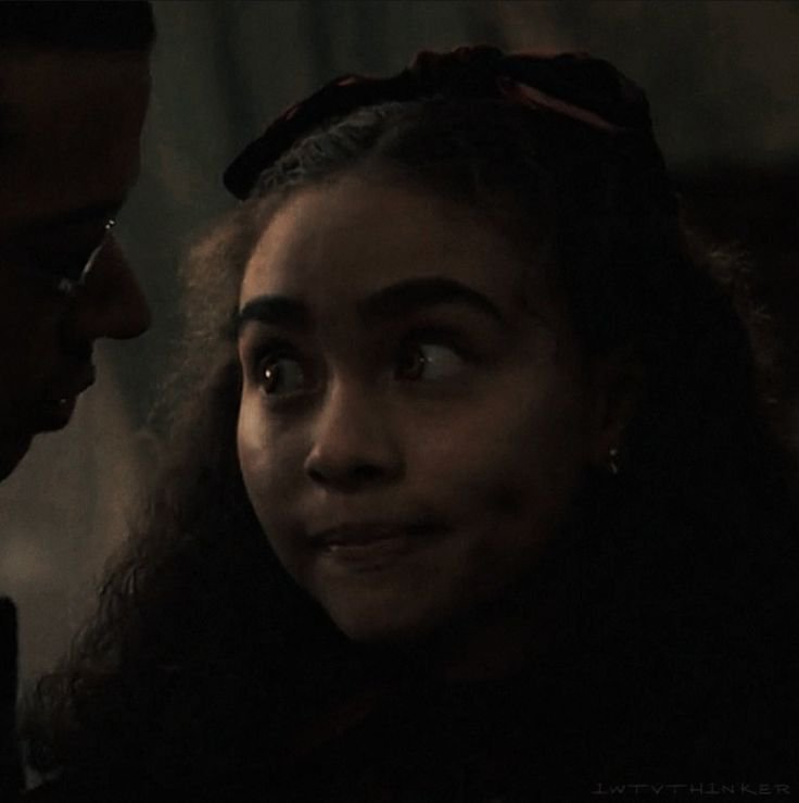 Elenaasx's tweet photo. The cutest vampire to ever exist https://t.co/TbyjBECJHb
