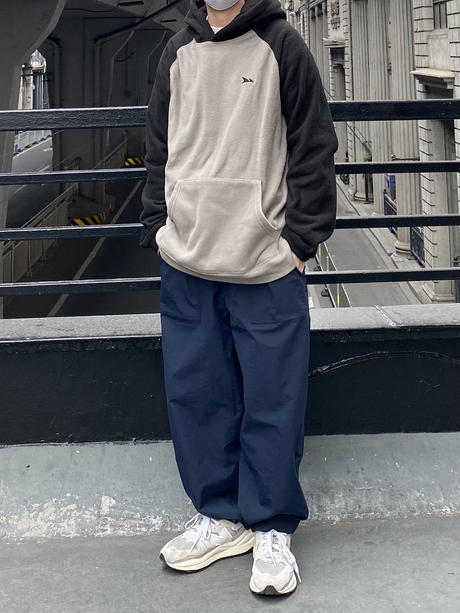 bagbyeong_gu's tweet photo. Just found my hoodie soaked in coffee and my guy laughing in the kitchen wearing it like a cozy jacket — turns out stealing my stuff is his new love language https://t.co/KvDpyT1Zht