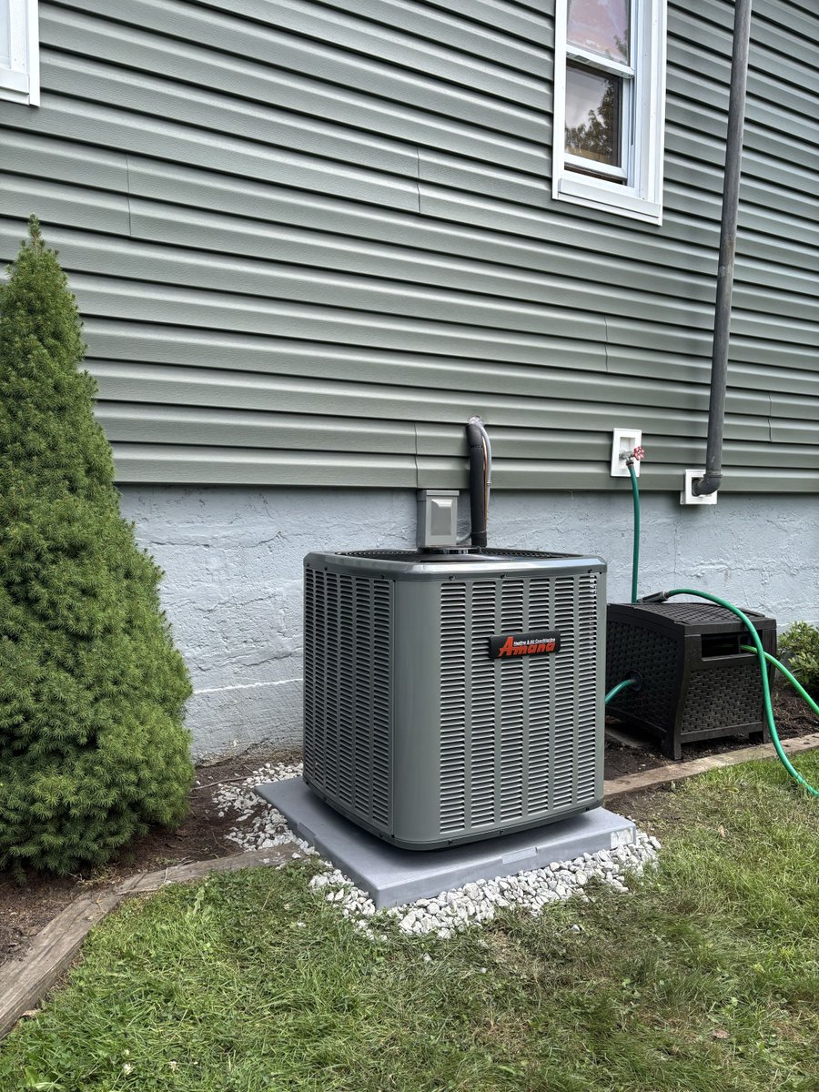 allmechanical's tweet photo. Amana Heating  Cooling single stage AC with indoor coil install  - Trent G. checked in near S Mountain Blvd Mo... https://t.co/EnbWqJyuy4 https://t.co/4F3swlCOGm