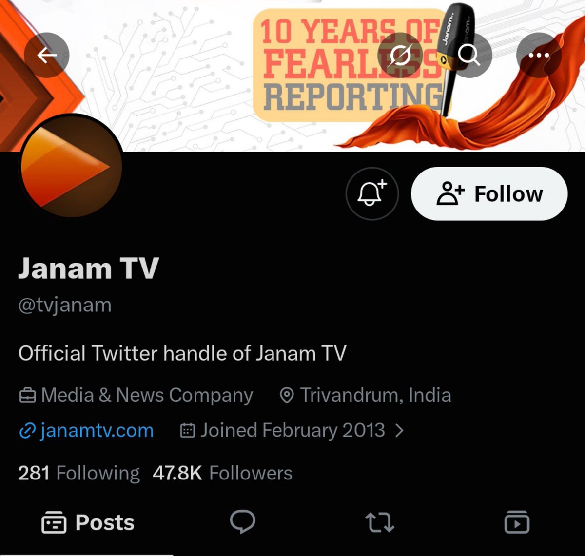 Mandrakealive's tweet photo. The propaganda channel spreading Fake news in Kerala, saying cockroaches attacked a female journalist. That was her colleague trying to control her anger after she was called godi media.
@tvjanam 

Instead of being the voice of the students protesting in Delhi, working for BJP https://t.co/aL9m8MqnPb