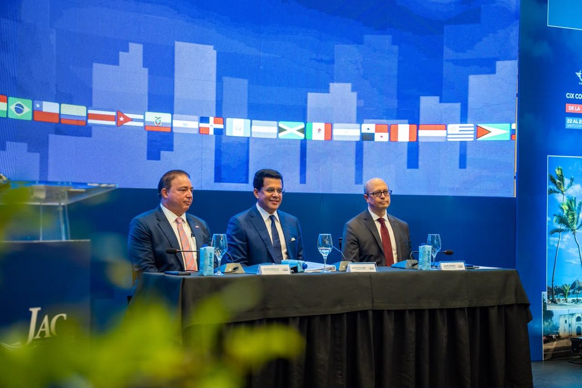 TurismoRD's tweet photo. 🗓️ En la reunión participan de manera presencial delegaciones de 🇦🇷, 🇦🇼, 🇧🇴, 🇧🇷, 🇨🇱, 🇨🇷, 🇨🇺, 🇭🇳, 🇲🇽, 🇵🇦, 🇵🇾, 🇺🇾 y 🇩🇴, mientras los demás Estados miembros lo hacen de forma virtual durante los días 22 y 23 de julio.
#JACRD #CLAC #AviaciónCivil
#ConectividadAérea https://t.co/vwE6CxcZ0o