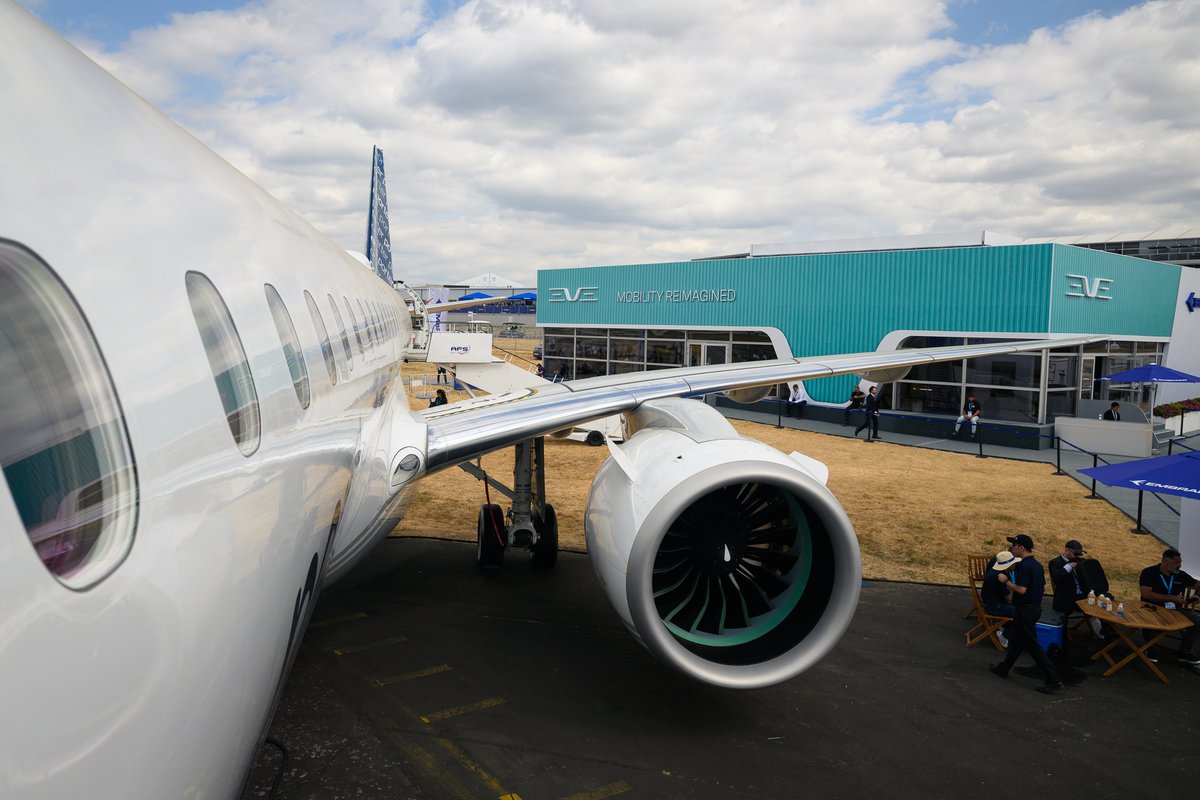 Embraer tweet media
