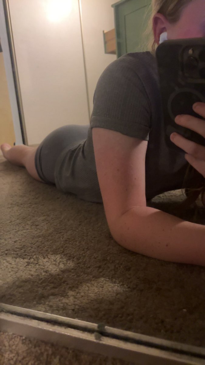 Holymolygu3c's tweet photo. #leaked #leak #teen. #leakedvid https://t.co/vBf8Xt51iQ