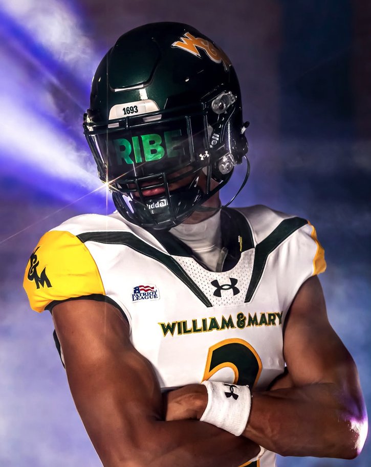 WMTribeFootball's tweet photo. Lights. Camera. Football.

#GoTribe https://t.co/G4rsYEjoFM