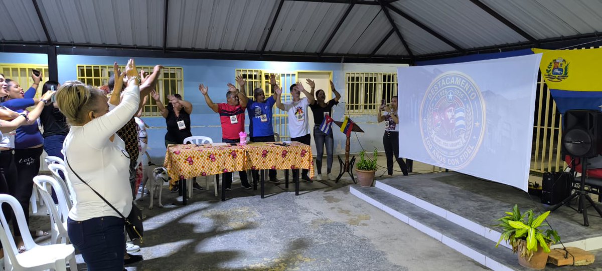 cubacooperaven's tweet photo. ¡Carabobo se enciende con la fuerza de su juventud! 🇻🇪🔥

Con gran entusiasmo celebramos la apertura del Activo Juvenil, un espacio de compromiso, ideas y convicción revolucionaria. Las nuevas generaciones asumimos el relevo con la frente en alto. ¡La victoria siempre es nuestra! https://t.co/l0Pdj6DZcB