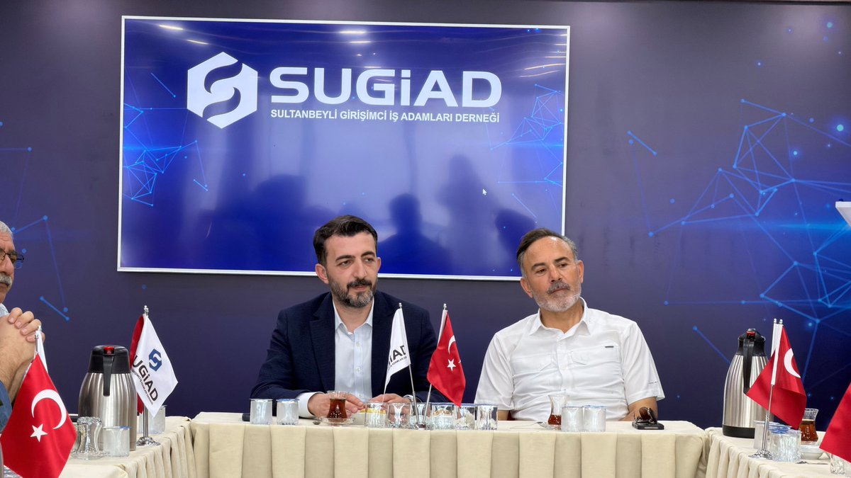 KAIFEDERASYON's tweet photo. Kars Ardahan Iğdır İstanbul Anadolu Yakası Dernekler Federasyonu olarak, Sultanbeyli Girişimci İş Adamları Derneği (SUGİAD) Başkanlığına seçilen kıymetli dostumuz Cihan Benli'yi yönetim kurulumuzla birlikte hayırlı olsun ziyaretinden bulunduk. https://t.co/F5i940KkeS