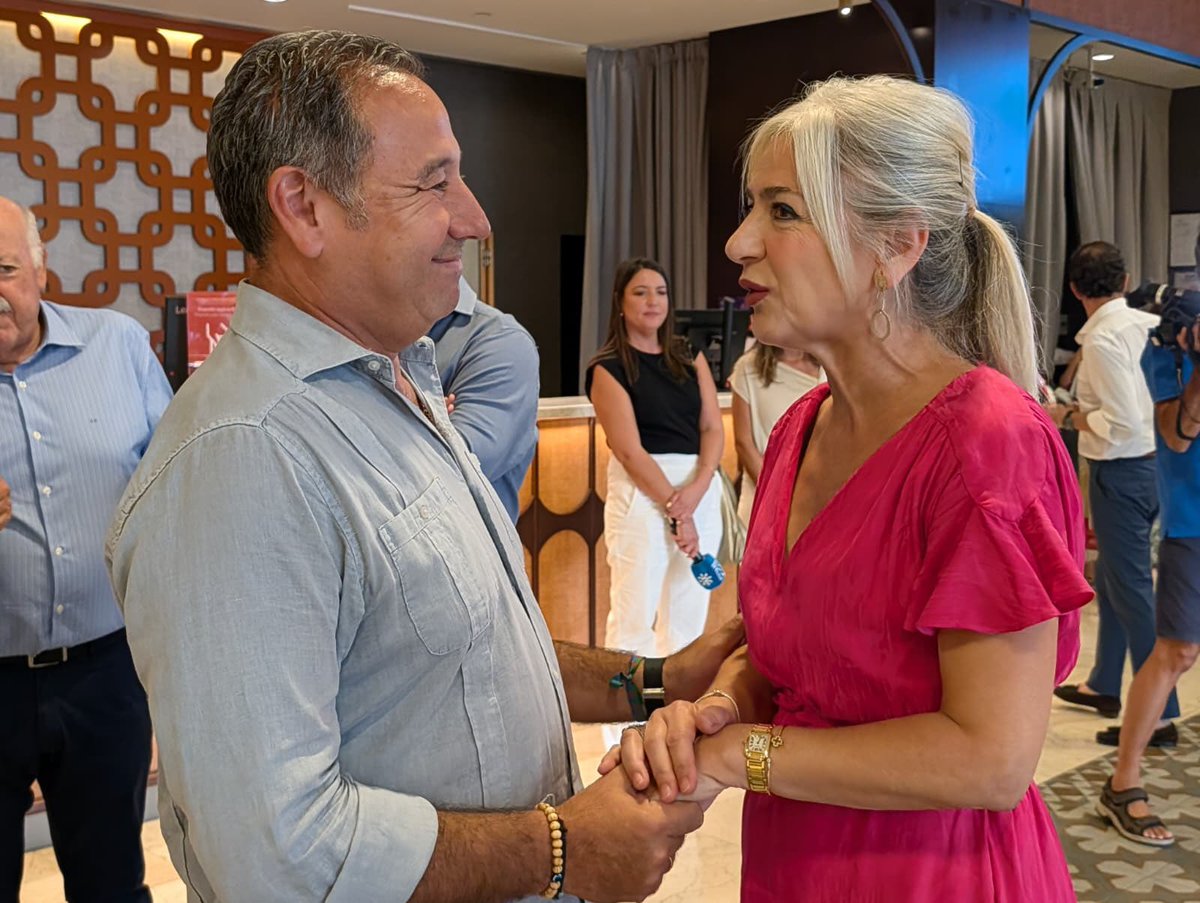 Patricia_Pozo_'s tweet photo. La vía andaluza liderada por @JuanMa_Moreno funciona y está más fuerte que nunca. 

En el @ppandaluz y, por supuesto en el @PPdeSevilla, no vamos a descansar con un solo propósito: seguir haciendo de Andalucía un gran referente de prosperidad. https://t.co/OcRUVUzeBb
