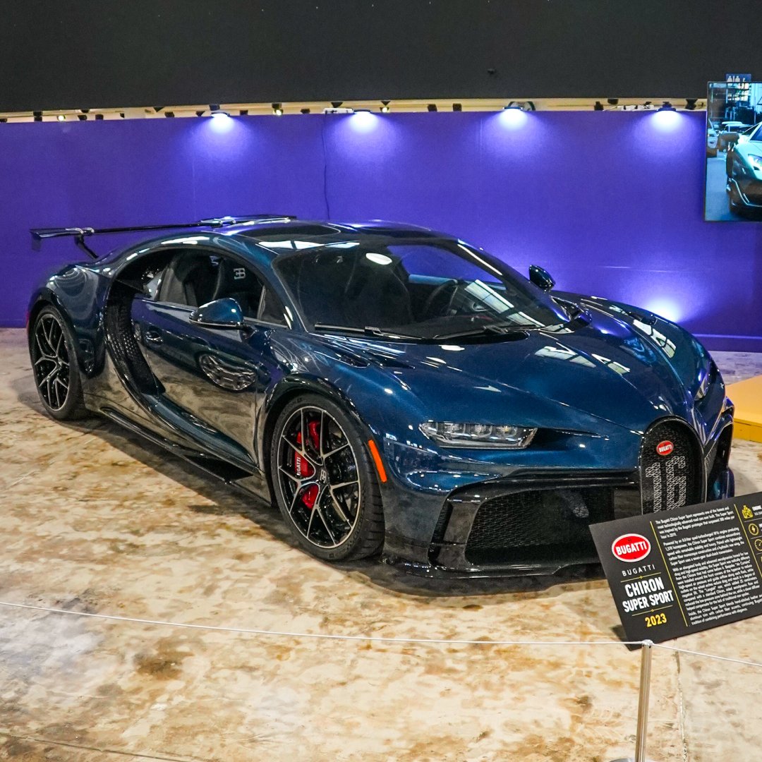 SDAutoMuseum's tweet photo. 2023 Bugatti Chiron Pur Sport

• Only 60 units produced, making it one of the rarest Chiron variants.
• The engine is an 8.0-liter quad-turbocharged W16 with 1,500 hp and 1,180 lb-ft of torque.
• All-wheel drive and uses a 7-speed dual-clutch transmission.
• Achieves 0-60 mph in 2.3 seconds and a top speed of 218 mph.

See this masterpiece of art, emotion, and innovation at the San Diego Automotive Museum’s exhibit: Numinous Hypercars Titans of Speed.

Get your tickets today: https://t.co/9jhS7JXAJv

#SanDiegoAutomotiveMuseum #BalboaPark #NuminousHypercars #TitansofSpeed #Hypercars #Bugatti #Chiron