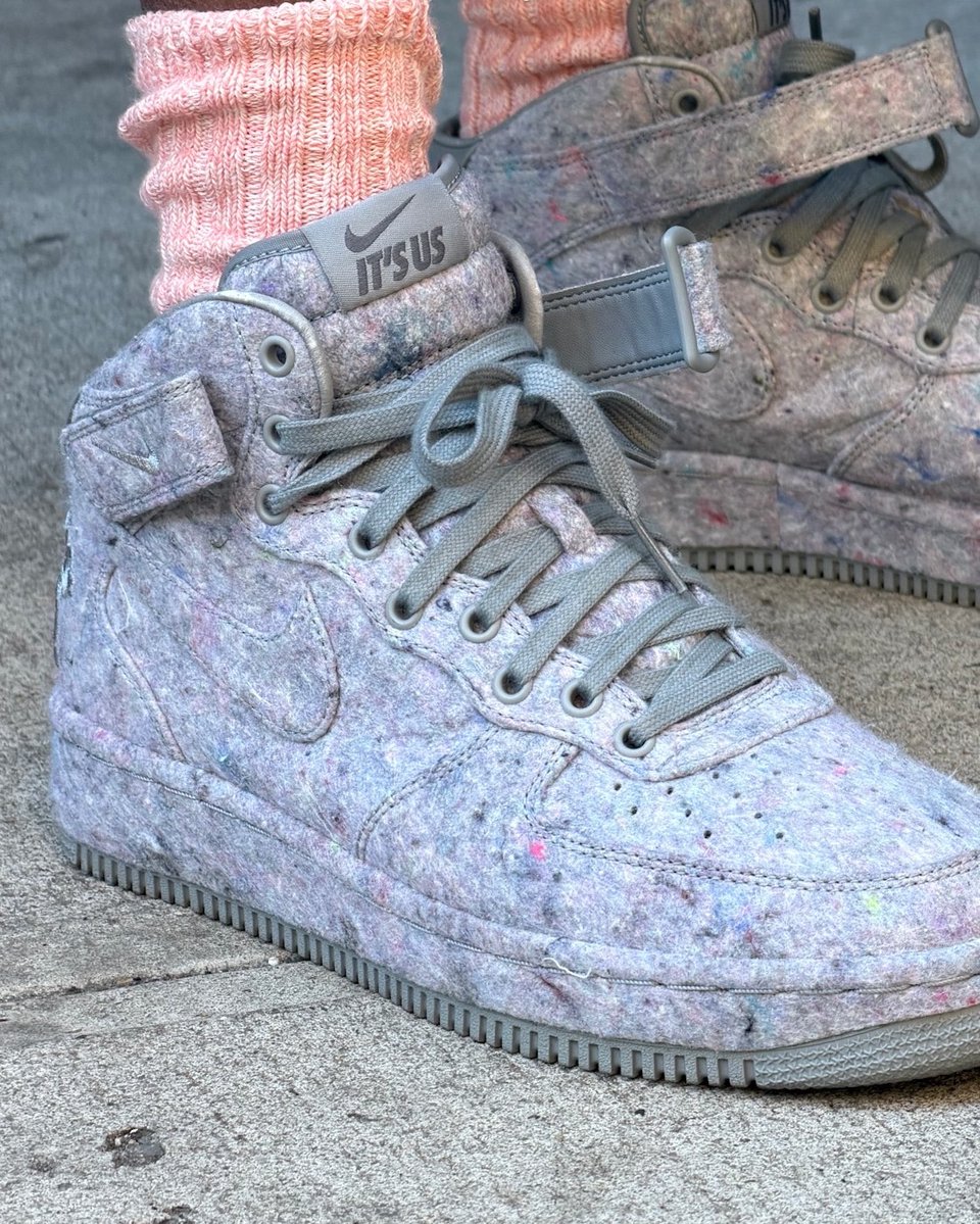 Ovrnundr's tweet photo. Concrete Boys x Nike Air Force 1 Mids by Lil Yachty (2026) 🔨 https://t.co/EBGUhb10eF