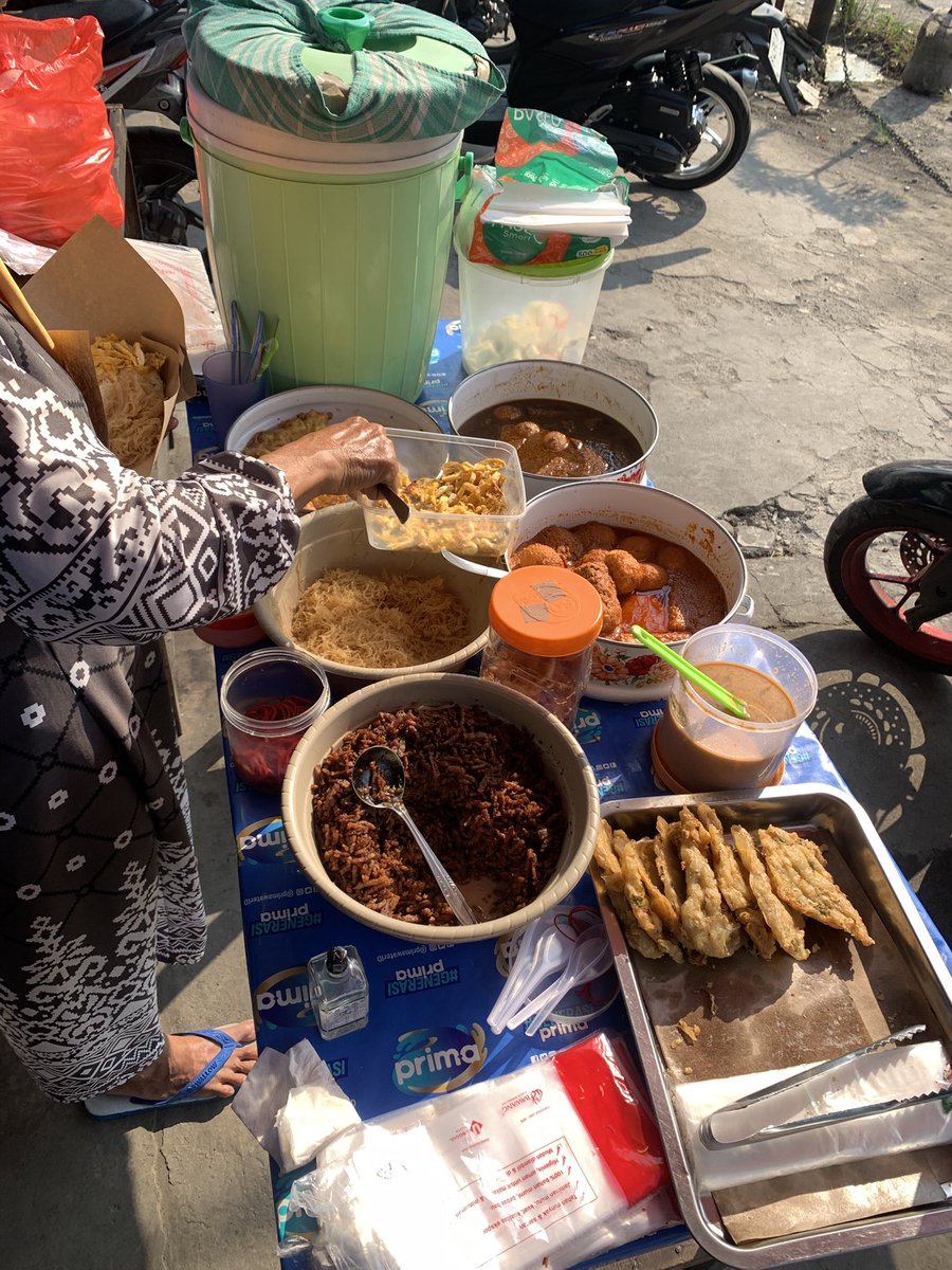 seludupansurga's tweet photo. ni nasduk legend porsi nya juga kuli https://t.co/yc2cvhvyNx