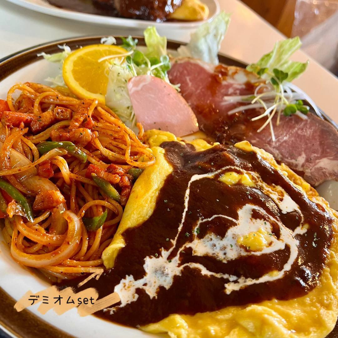 kitchen_pomme's tweet photo. 7月23日（木）
旭川 晴れくもり☀️☁️30℃

おはようございます☀
朝はちょぴり肌寒く
日中は暑い一日
北海道の夏🍉です

はい🙋‍♀️2日間お休み
ありがとうございました😊
本日OPEN‼️
よろしくお願いします🙇‍♀️

👨‍🍳
【7月休み】
1.8.15.21.22.29日
休みは変更になる場合があります https://t.co/lTNlTWMHgV