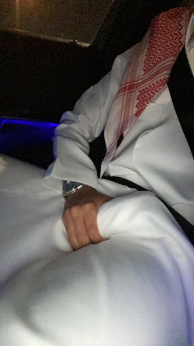 NRak807's tweet photo. من صار لها تلبيق؟ اح او ودها تجرب البق لك؟ بالثوب 🍑👀🤦🏻‍♂️
#معصيتّيَ_رِحّتِي https://t.co/kWuquIdJOZ