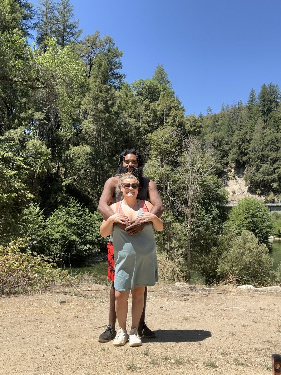 brbspiraling's tweet photo. My love and I 💋🥰 #cutecouple #bfgf #love https://t.co/5kIzMdraNl