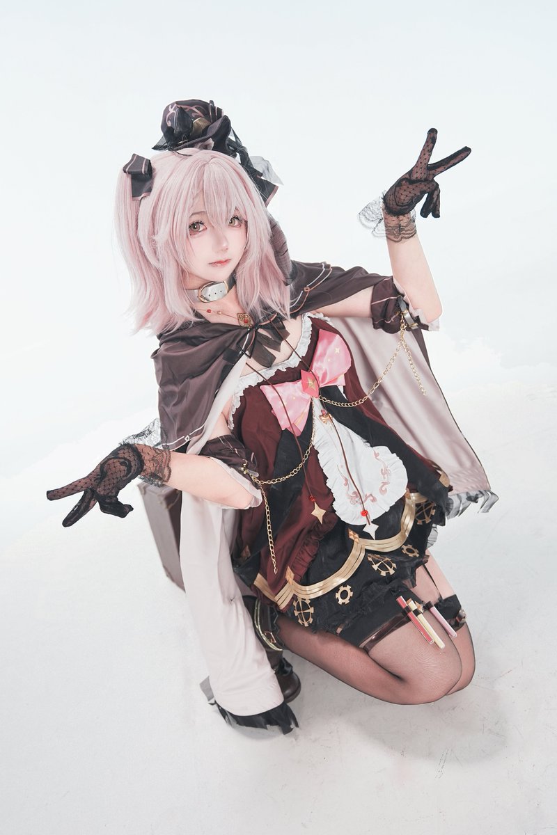 Oiiai_oiiai_'s tweet photo. 可以再多看看我吗
#cos #cosplay #塔菲 https://t.co/1yakVkBAz0