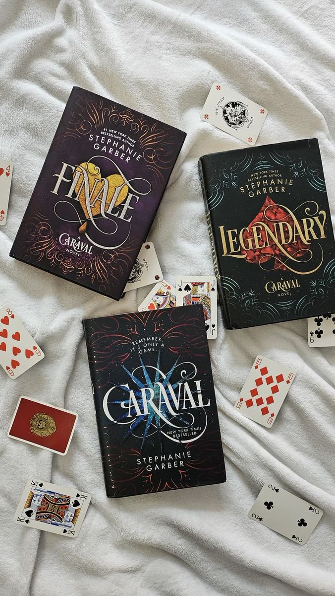 mihhresenhas's tweet photo. ꣑ৎ ﾟ ⋅  caraval https://t.co/JWhVyCCcfG